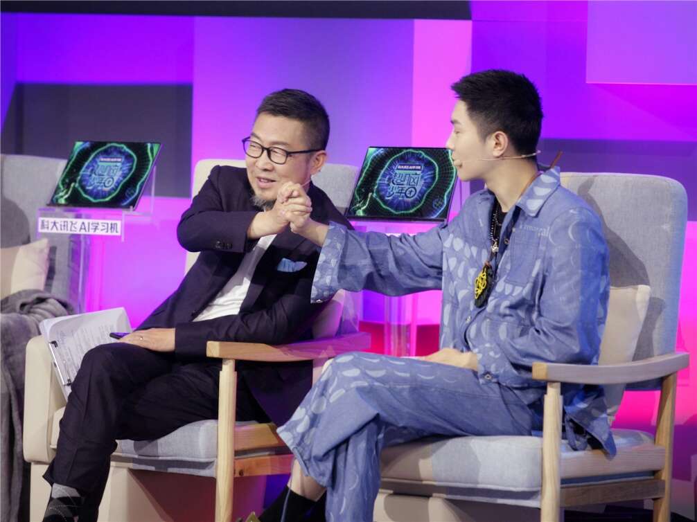 《超脑少年团》选手对决 魏坤琳不再担任出题人