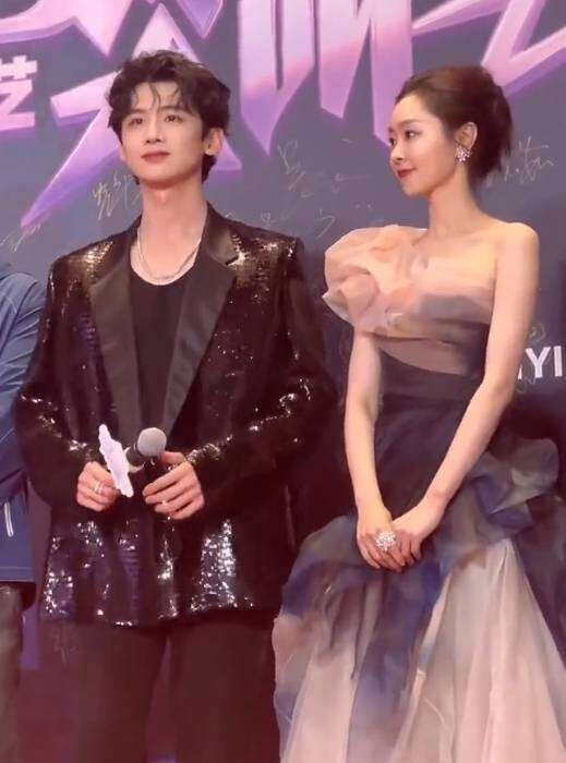 狗仔曝白敬亭宋轶恋情细节:他俩不是很愿意公开