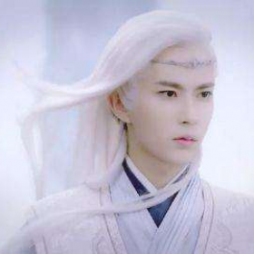 看到于朦胧的古装扮相，完全就是古风美少年的视感。